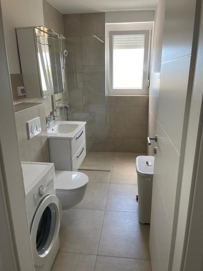 App Robi Apartment Novigrad  Luaran gambar